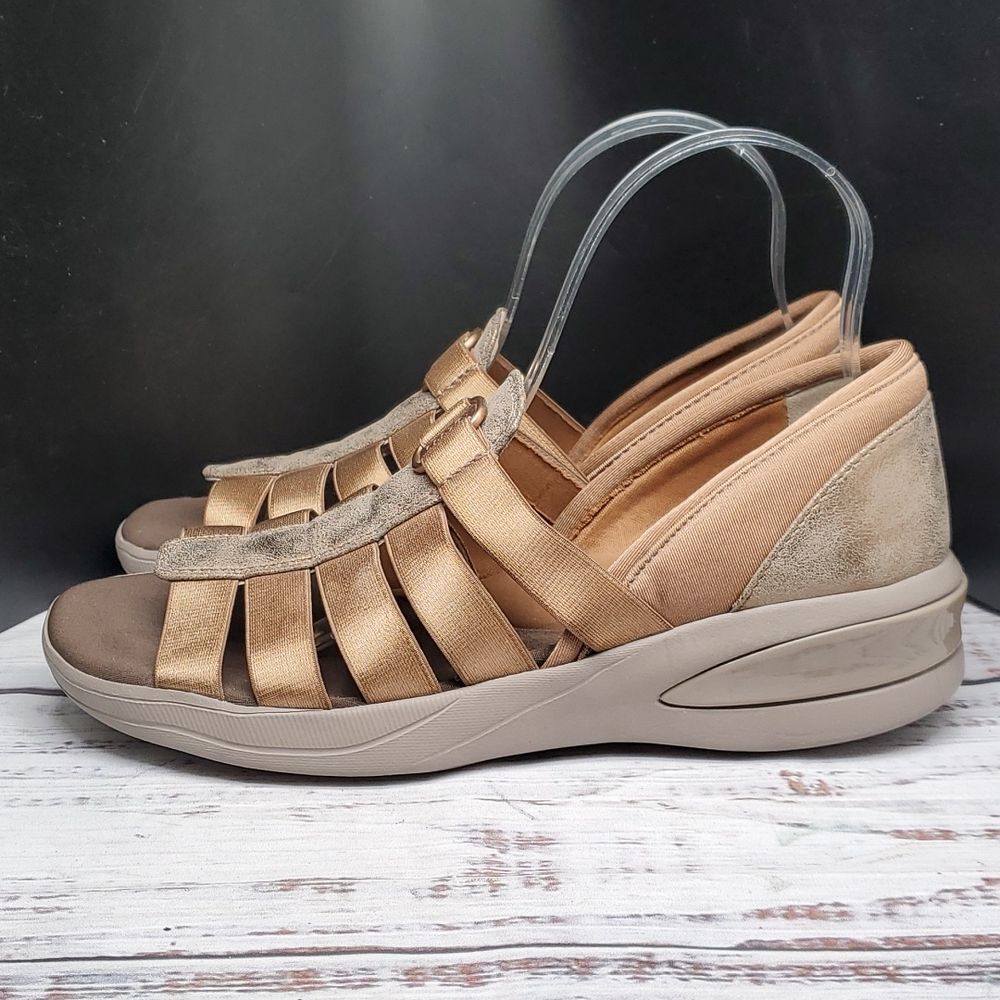 Bzees | EUC Frenzy Rose Gold Gladiator Wedge Sandals